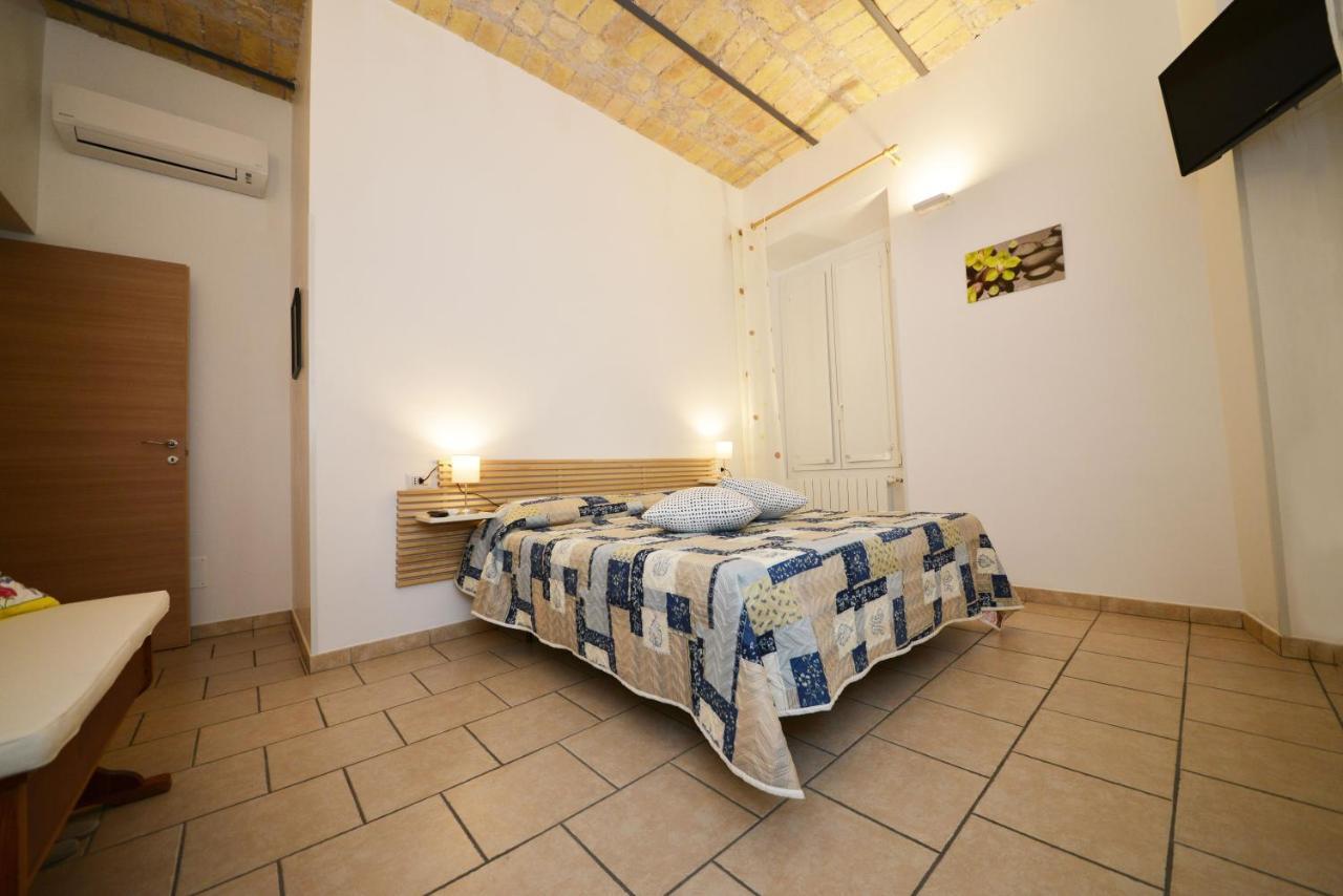 Stars Luxury Apartments Рим Экстерьер фото